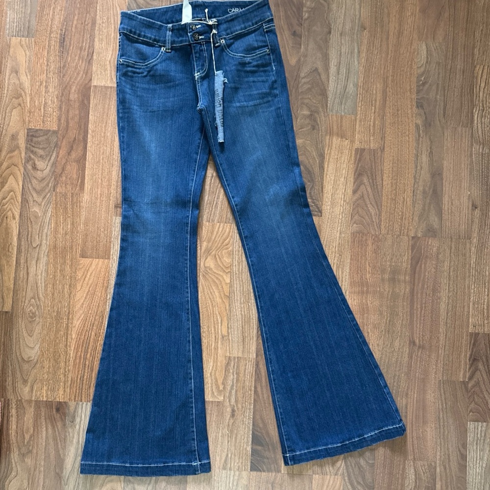 LF Carmar Denim Low Rise Bell Bottom Style Jeans Lt Blue Women’s Size 28 NWT